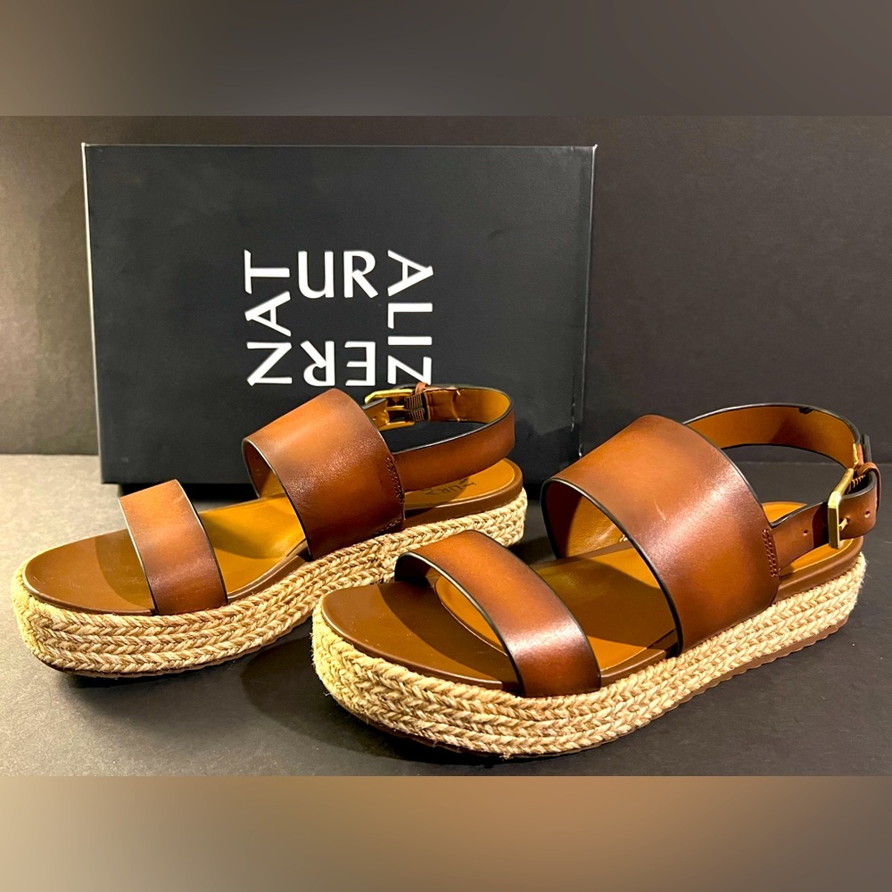 Women’s Naturalizer Patience Sandal in Lodge Brown ax 9.5